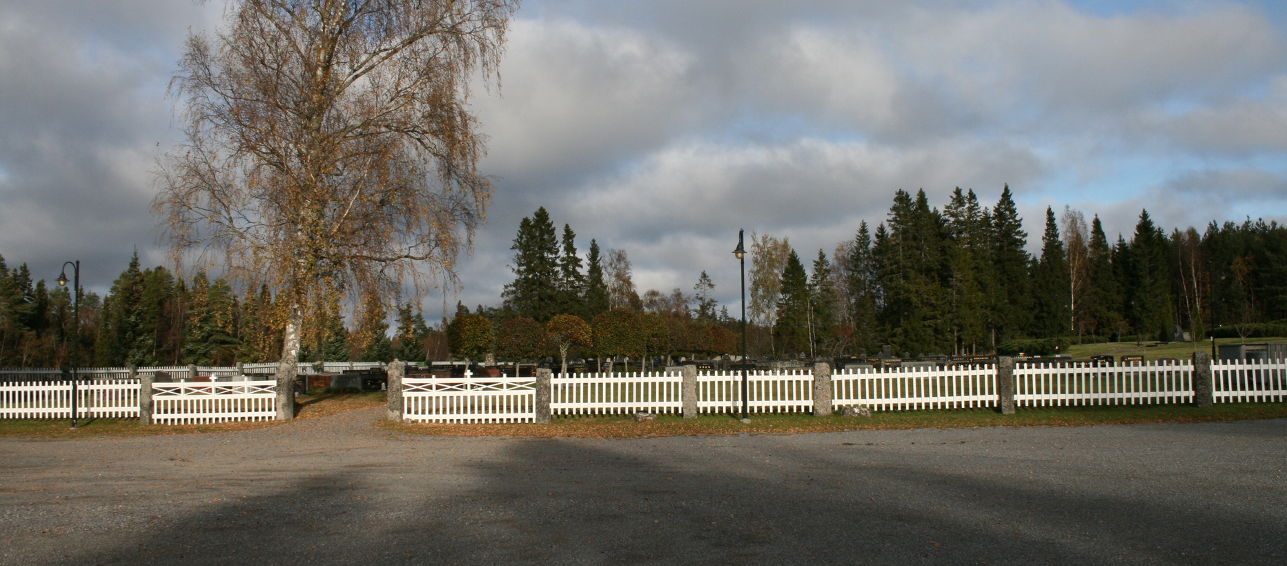 Björkö begravningsplats